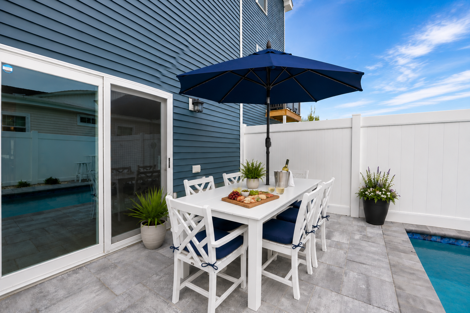 Outdoor dining area by the pool